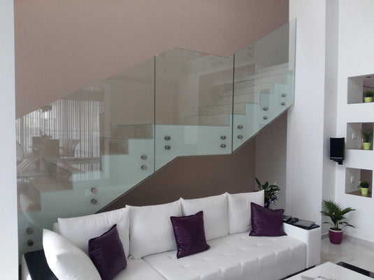 Стъклен парапет – частен дом, Сапарева баня