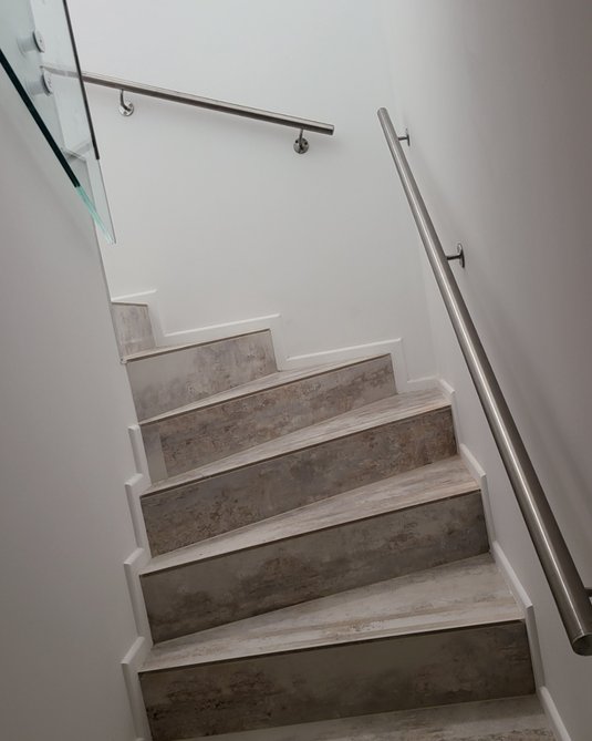 Готови иноксови парапети за стена