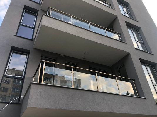 alumin_railings_glass_filling_round