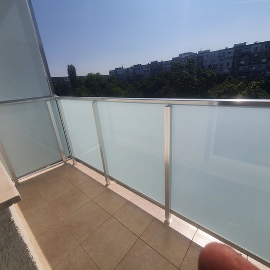 alumin_railings_glass_filling_square3
