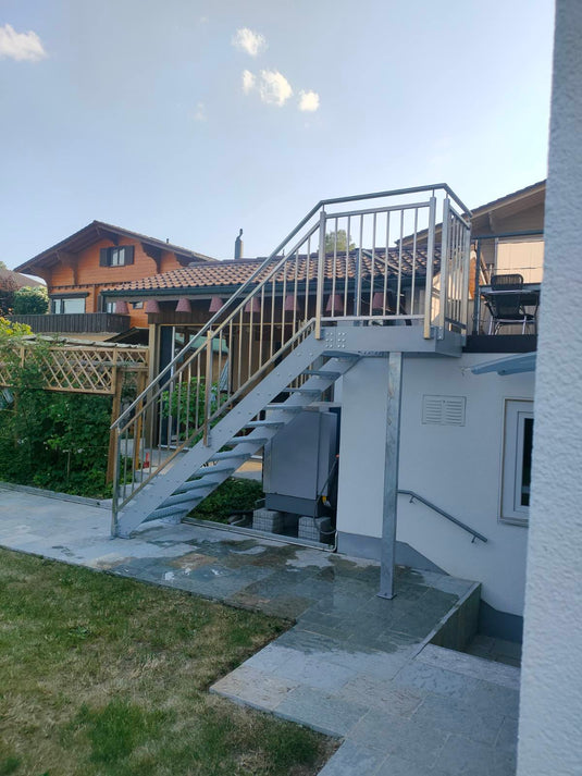 inox-vertical-railings_1