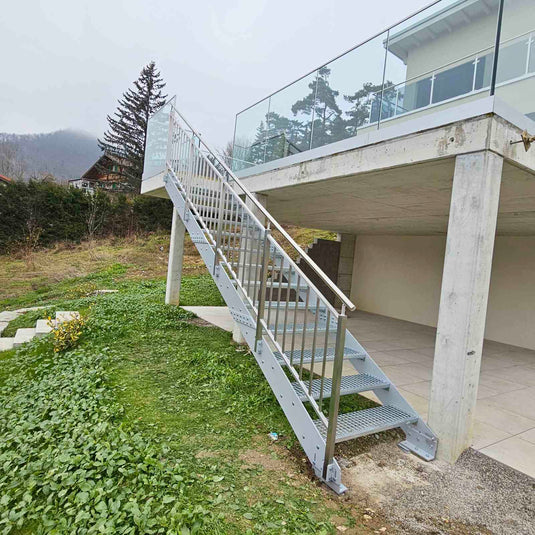 inox-vertical-railings_2