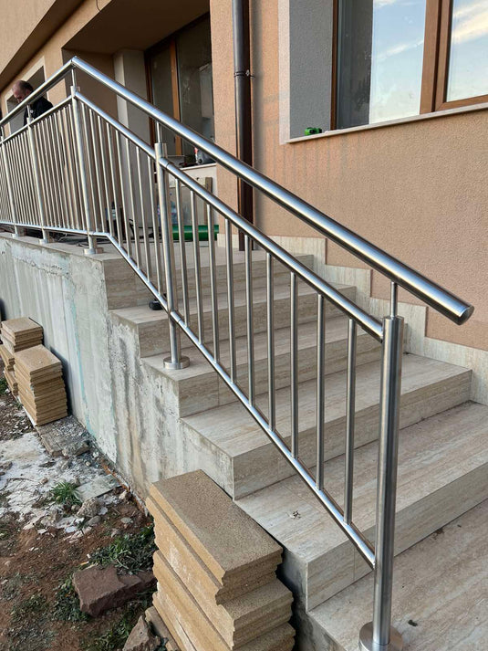 inox-vertical-railings_6