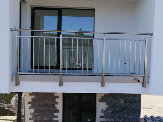 vertical-square-inox-railings